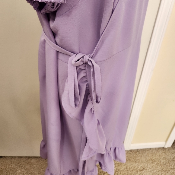eloquii wrap dress sz 24 3x plus puff slvs ruffle hem midi unlined lavender nwt - Picture 2 of 8